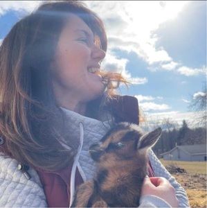 Meet your Posher, Christina